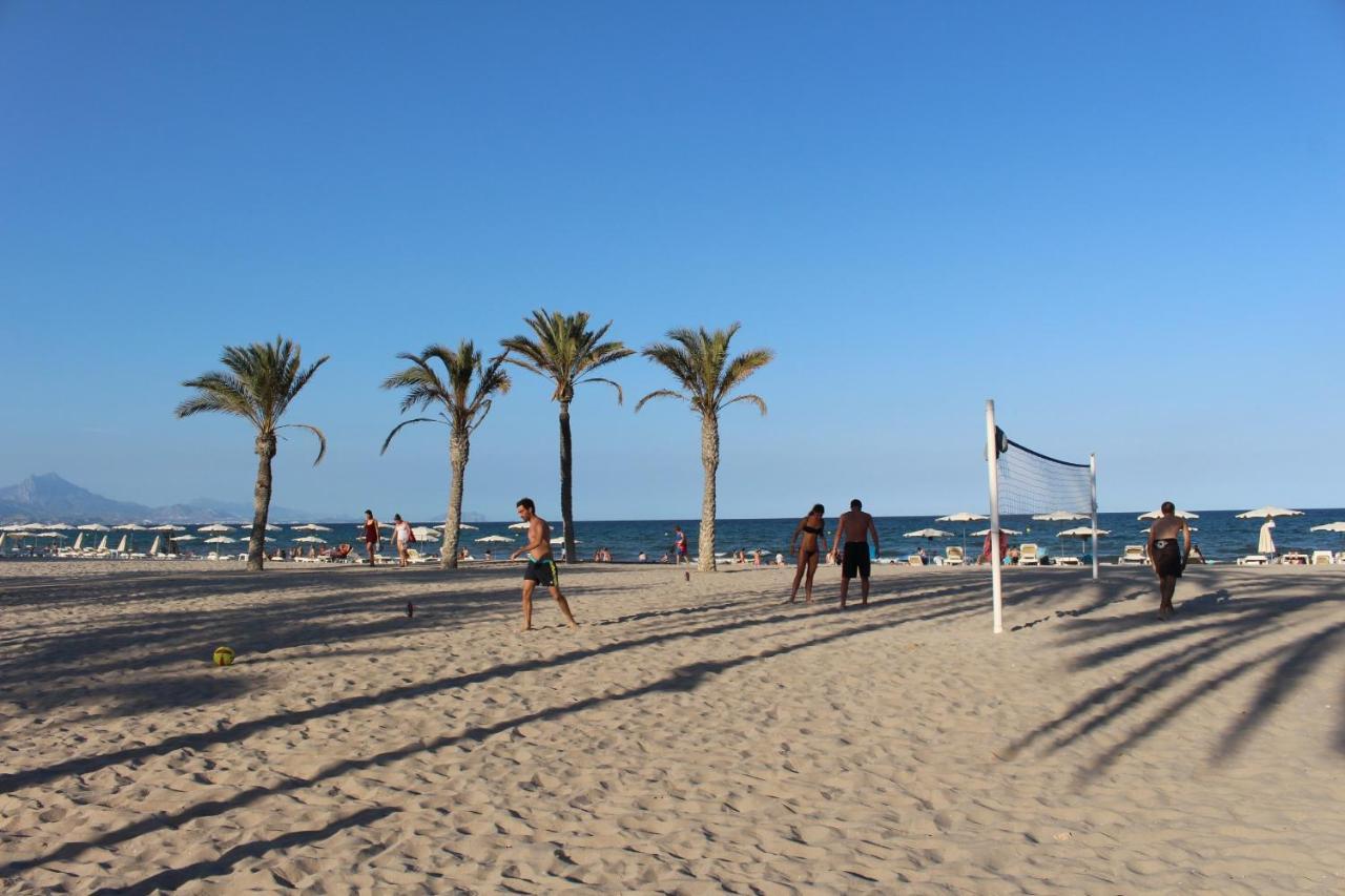 Apartamentos Sol Y Luz El Campello Buitenkant foto