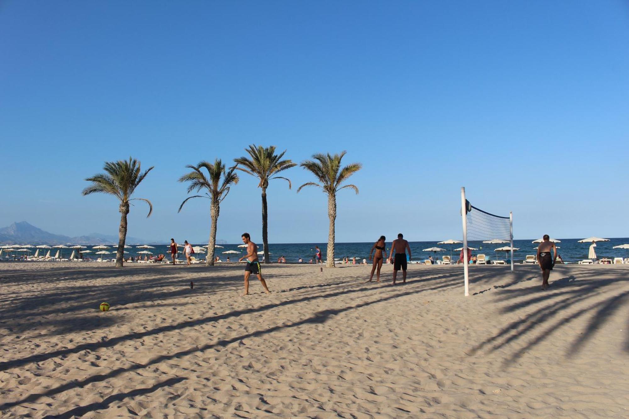 Apartamentos Sol Y Luz El Campello Buitenkant foto