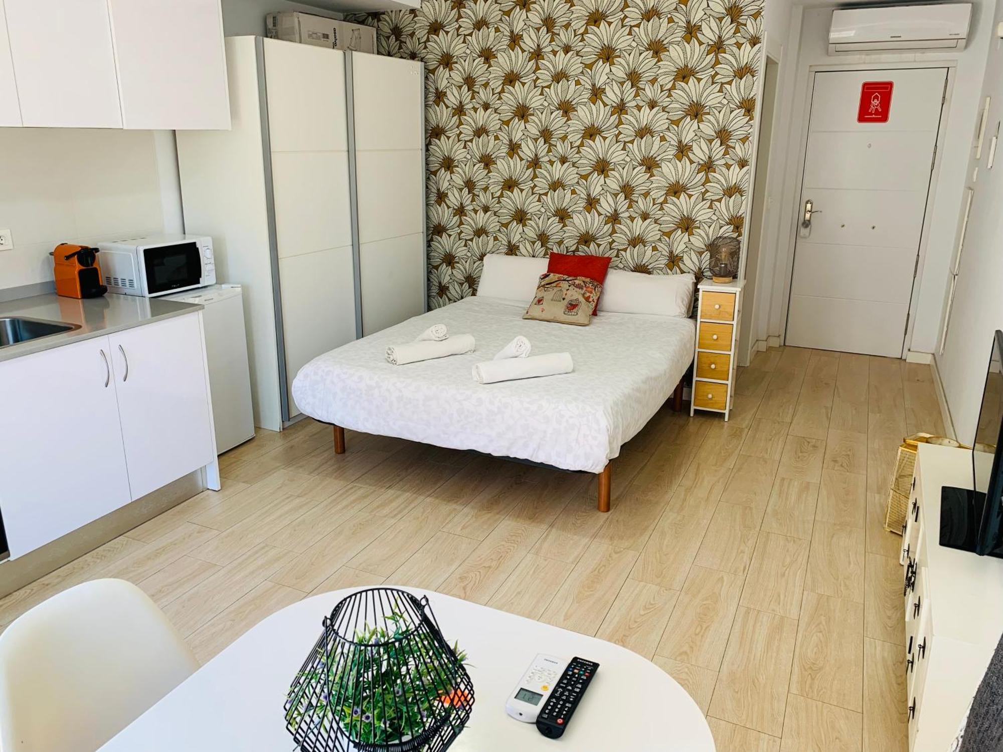 Apartamentos Sol Y Luz El Campello Buitenkant foto