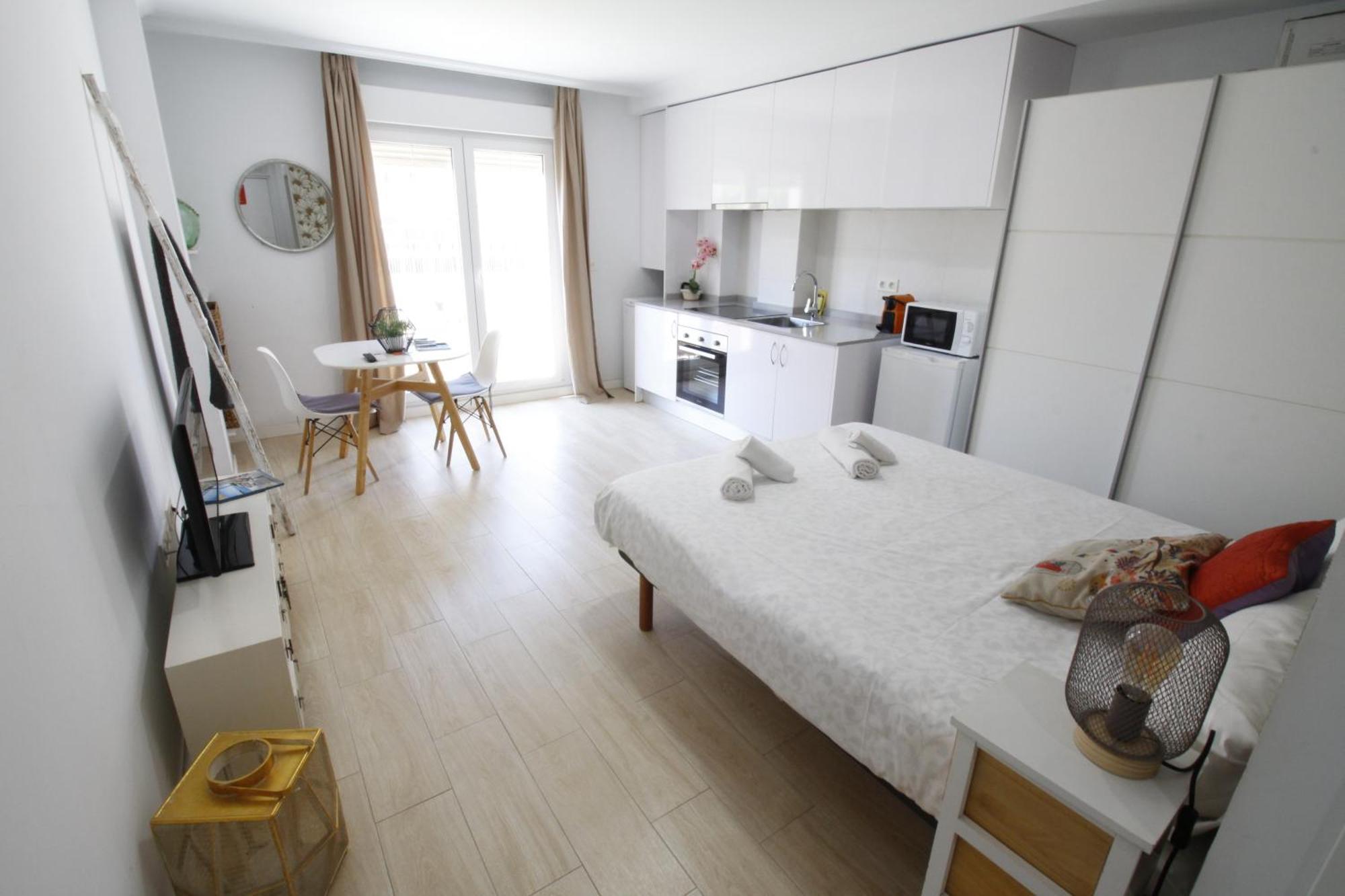 Apartamentos Sol Y Luz El Campello Buitenkant foto