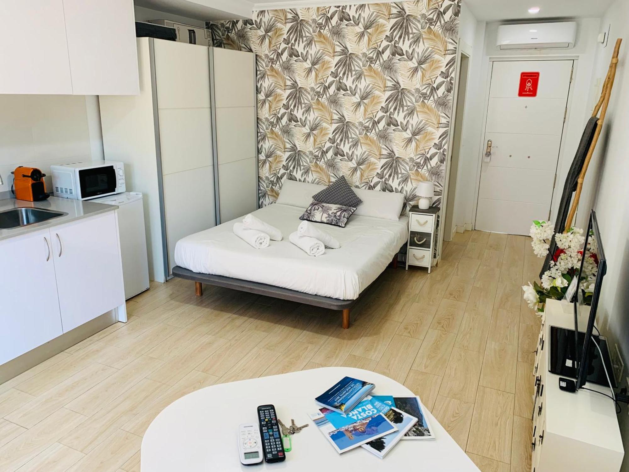 Apartamentos Sol Y Luz El Campello Buitenkant foto